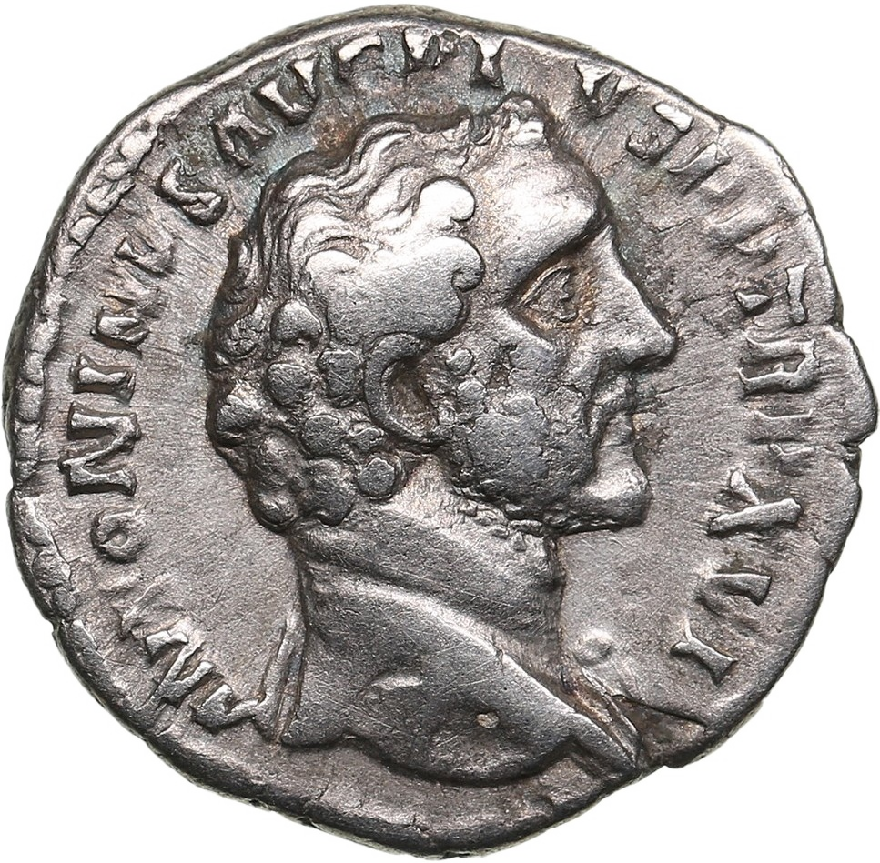 RE-022 Roman Empire, Antoninus Pius (AD 138-161). Silver denarius (3.12 gm, 18.00 mm), Rome, AD 152-153. RIC 219. — Obverse